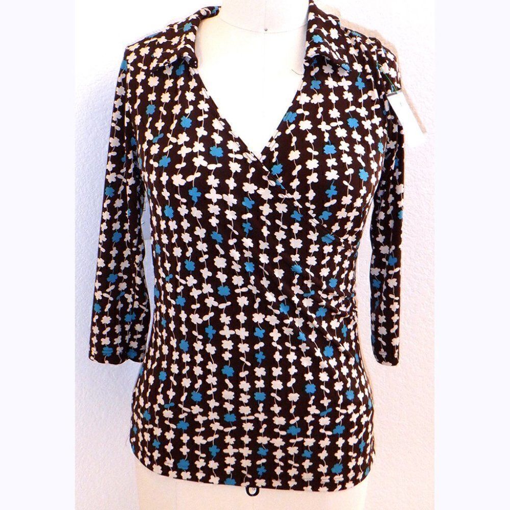 Timing brown/blue floral 3/4 sleeves top